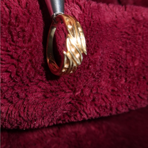 14K Gold Ring diamonds
